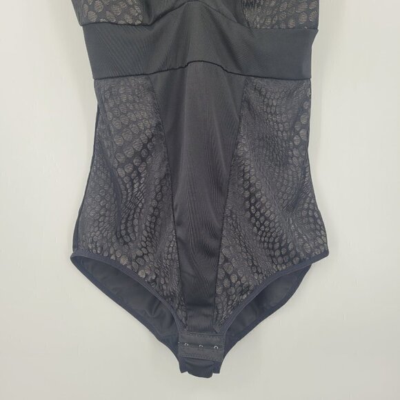 Marilyn Monroe Intimates Black Bodysuit - Picture 4 of 7